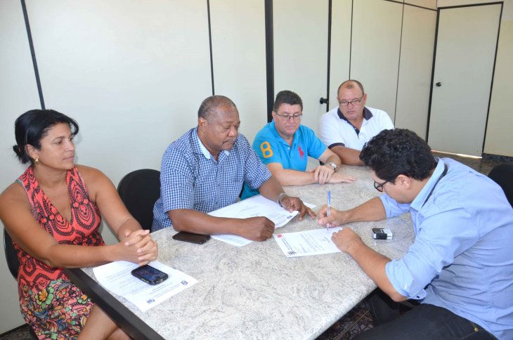 Data-base de Guatapará: Sindicato entrega pauta de reivindicações e inicia discussões