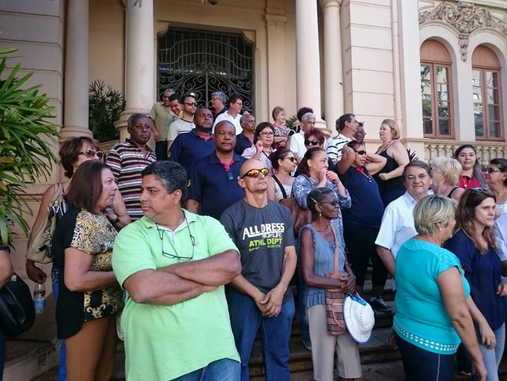 Sindicato convoca servidores dos 28% para protesto na frente da Prefeitura