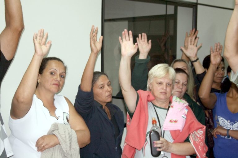 Servidores de Guatapará aprovam proposta de 6,30% de reajuste